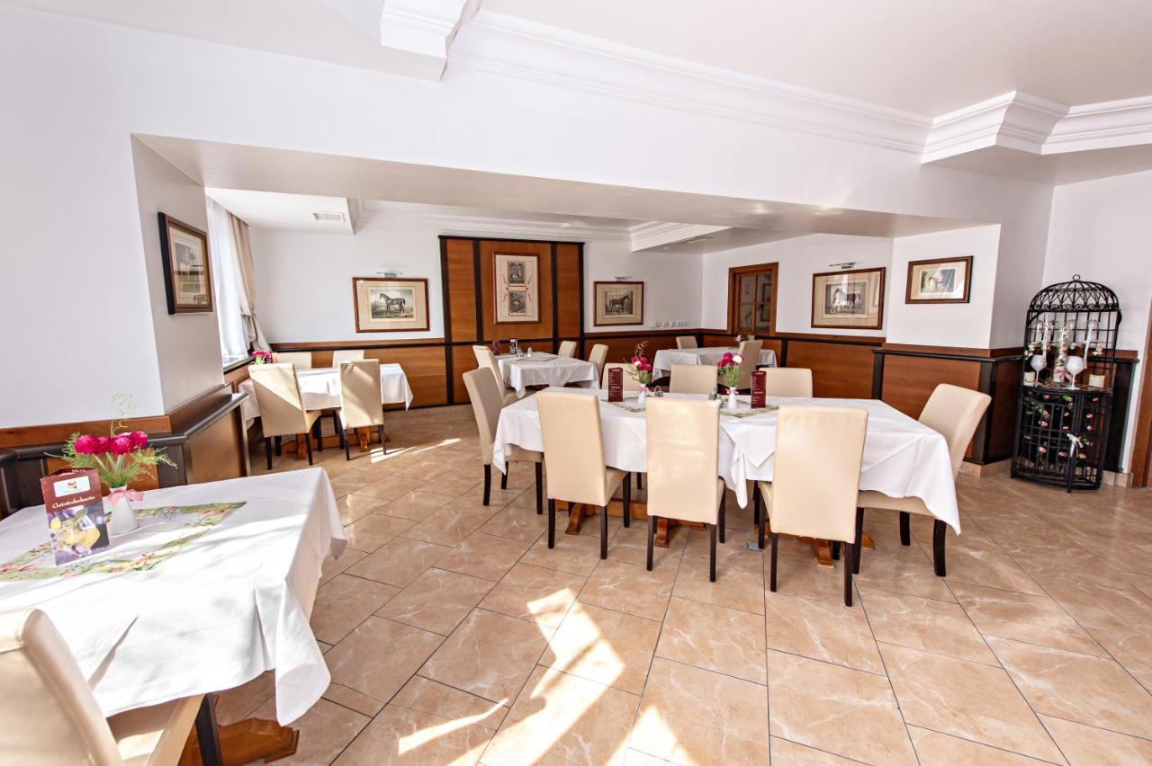 Hotel Wiental Pressbaum Bagian luar foto
